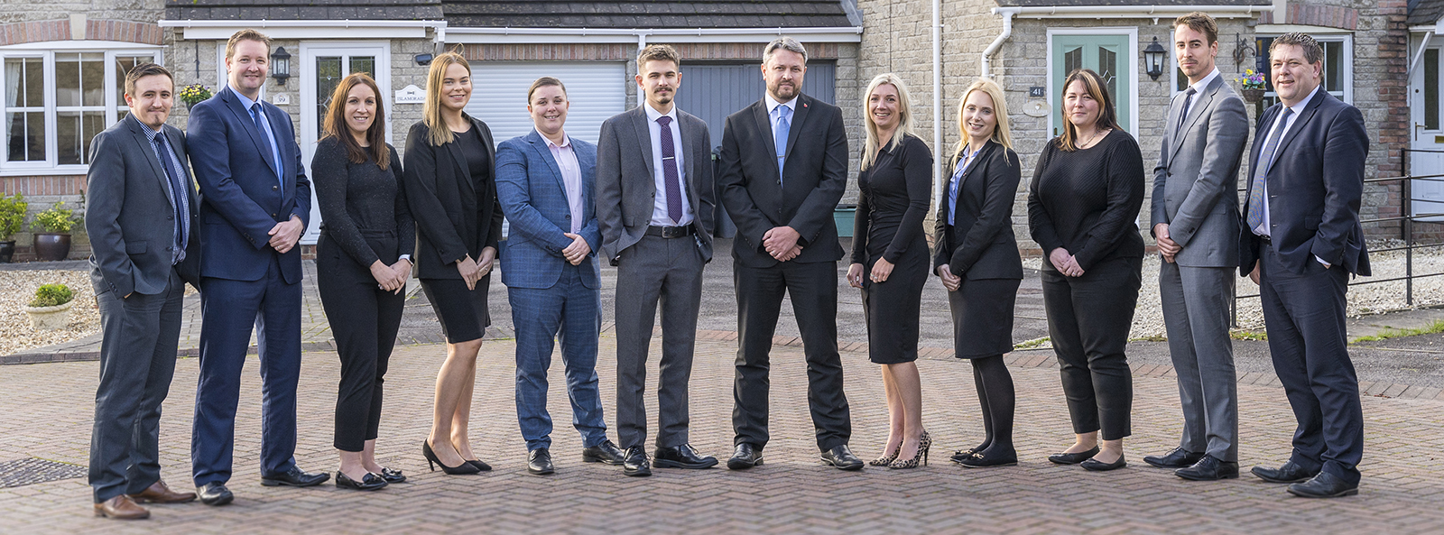 It's crucial to know exactly how long your mortgage offer is valid if you want to have a smooth home-buying experience. Mortgage Advisers web banner size