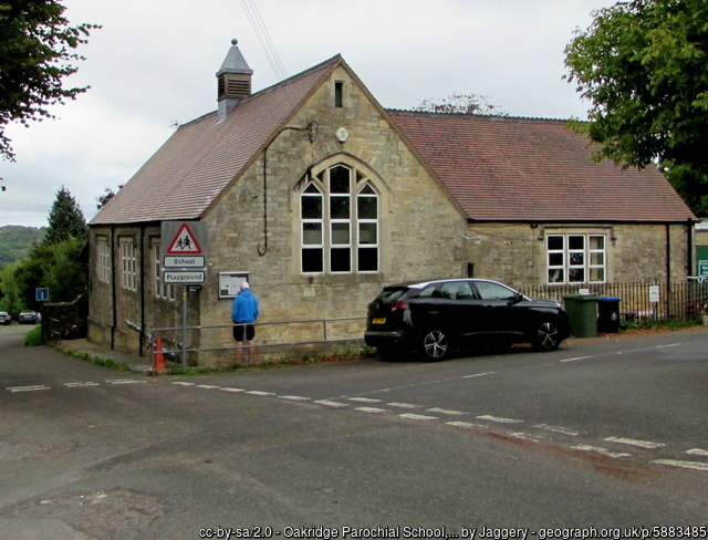 Oakridge Parochial Primary School