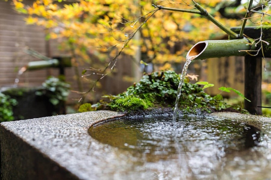 Refreshing water features
